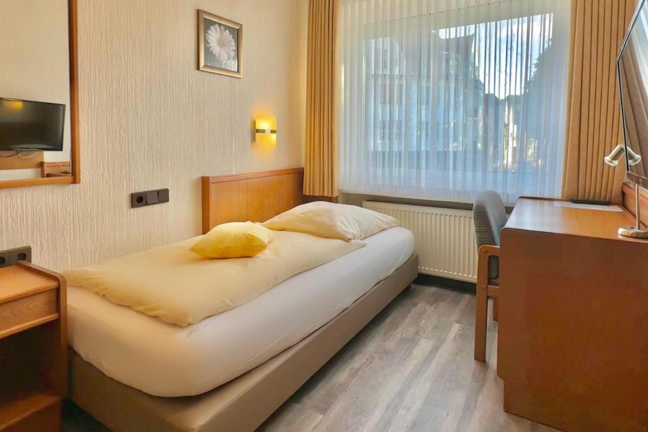 Hotel Imperial Крефельд Екстер'єр фото