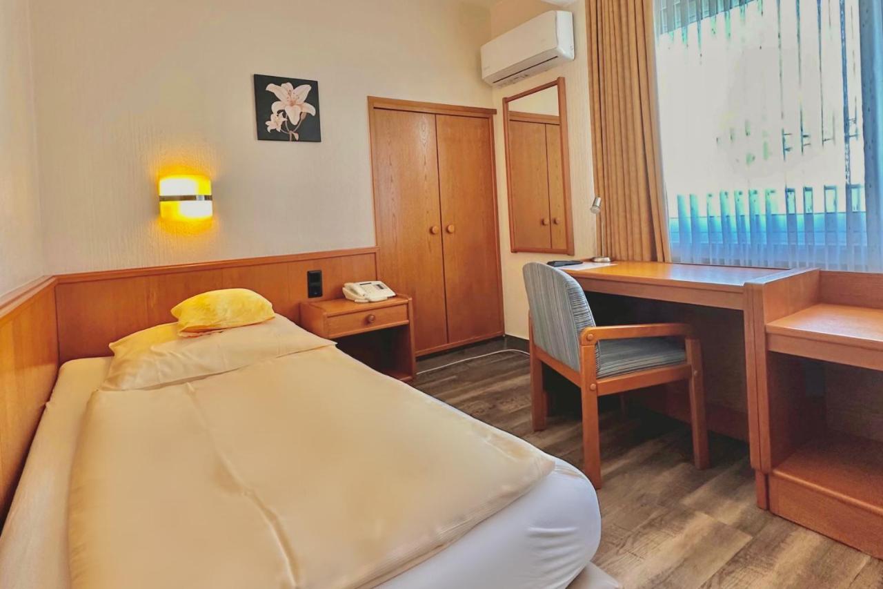 Hotel Imperial Крефельд Екстер'єр фото